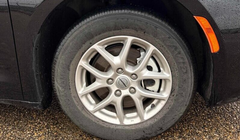 
								2024 Chrysler Grand Caravan SXT full									