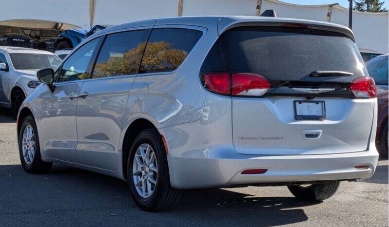 
								2024 Chrysler Grand Caravan SXT full									