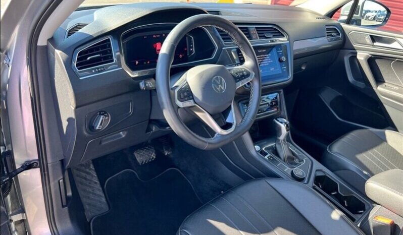 2024 Volkswagen Tiguan SE 4Motion Leather Sunroof full