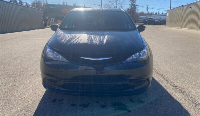 
								2024 Chrysler Grand Caravan SXT full									