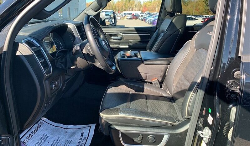 
								2023 RAM 1500 Laramie full									