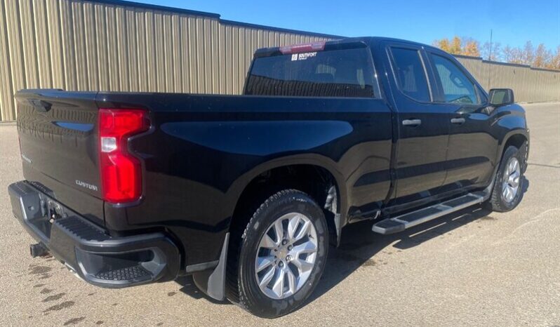 
								2019 Chevrolet Silverado 1500 Custom full									