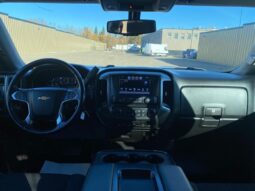 
										2018 Chevrolet Silverado 1500 LT full									