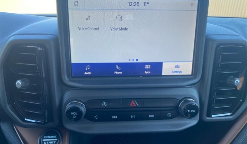 
								2024 Ford Bronco Sport Outer Banks full									
