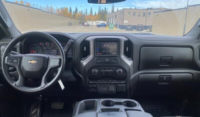 
								2022 Chevrolet Silverado 2500 Work Truck full									