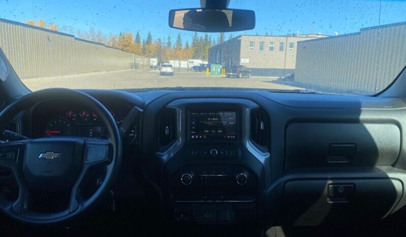 
								2019 Chevrolet Silverado 1500 Custom full									