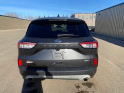
										2020 Ford Escape SE full									