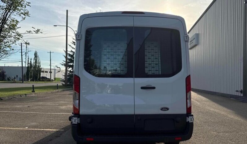 
								2017 Ford Transit 150 full									