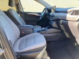
										2020 Ford Escape SE full									