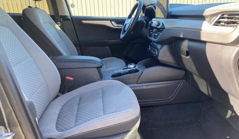 
								2020 Ford Escape SE full									