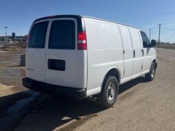 
										2019 Chevrolet Express 2500 full									
