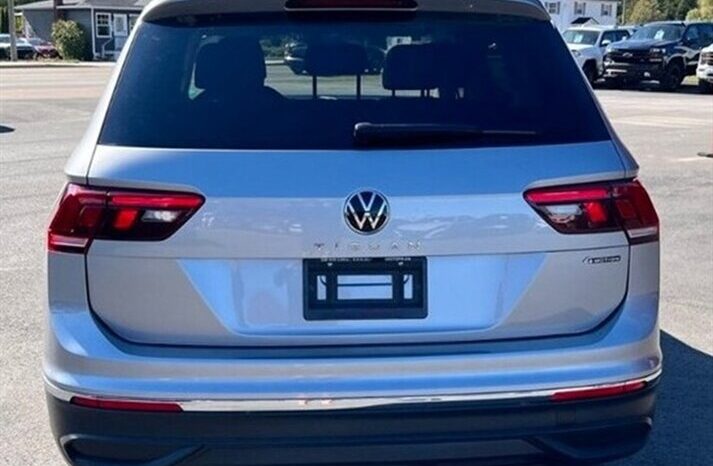 2024 Volkswagen Tiguan SE 4Motion Leather Sunroof full