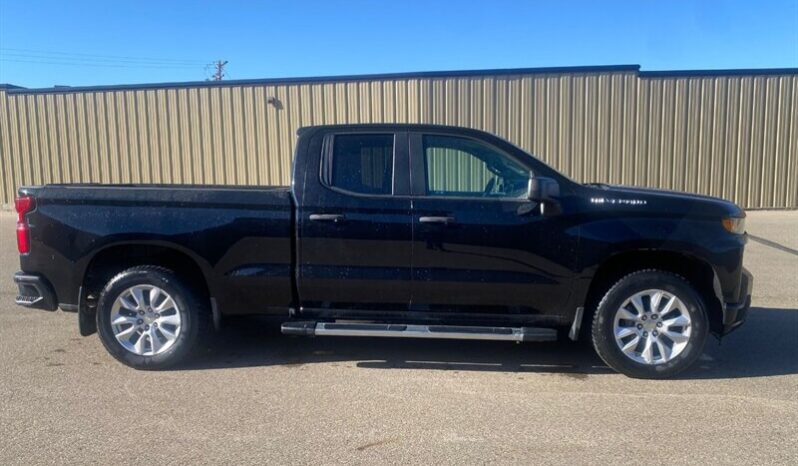 
								2019 Chevrolet Silverado 1500 Custom full									