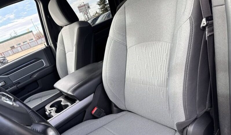 
								2023 RAM 2500 Big Horn Off Road full									