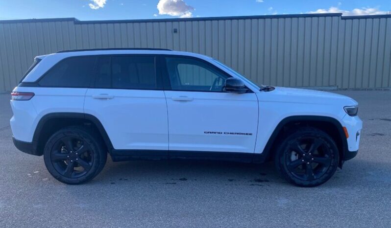
								2023 Jeep Grand Cherokee Limited full									