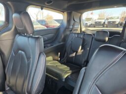 
										2023 Chrysler Pacifica Touring L Sunroof S package full									