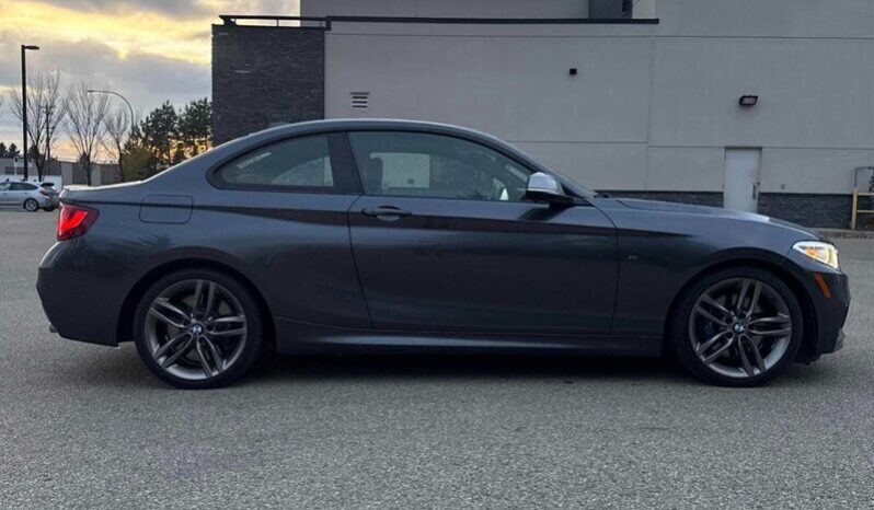 2016 BMW 2-Series M235i xDrive full
