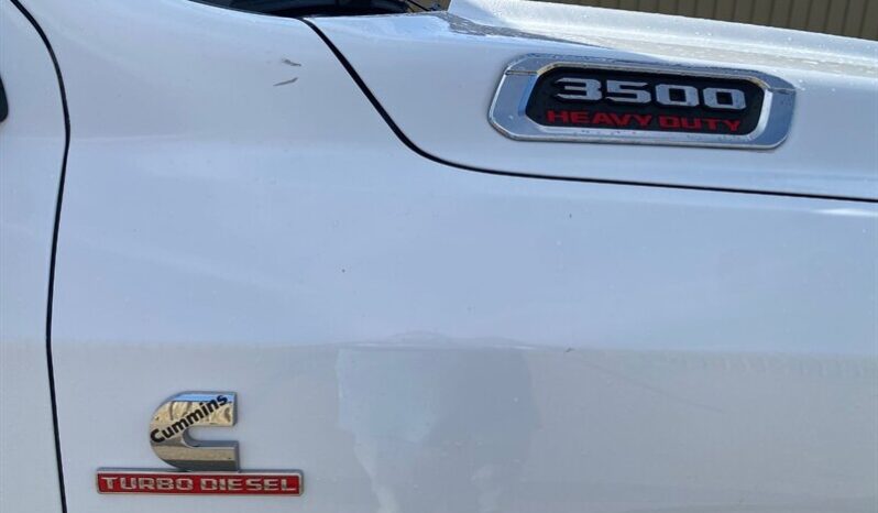 
								2022 RAM 3500 Big Horn Diesel Sport full									