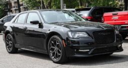 
										2023 Chrysler 300 Series Touring L full									