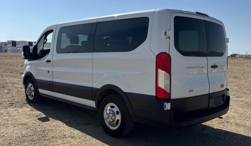 
								2020 Ford Transit T-150 130″ Low Roof 8 Pass AWD full									