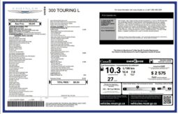 
										2023 Chrysler 300 Series Touring L full									