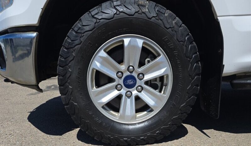 
								2015 Ford F-150 XLT full									