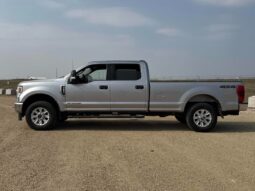 
										2021 Ford F-350 Super Duty XLT 6.7L Powerstroke full									