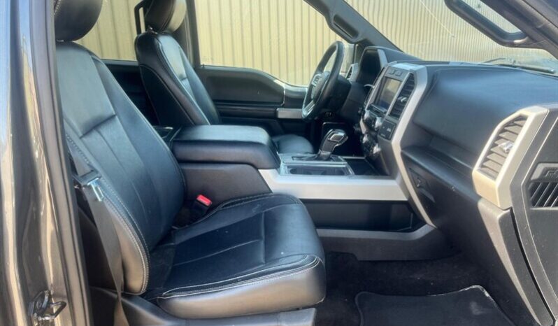 
								2019 Ford F-150 Lariat FX4 full									