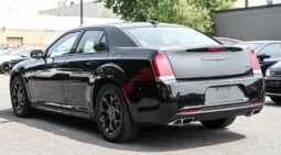 
										2023 Chrysler 300 Series Touring L full									