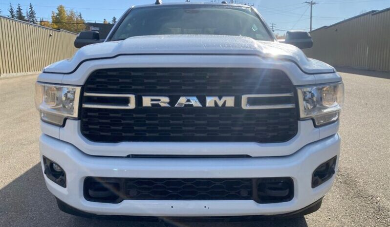 
								2022 RAM 3500 Big Horn Diesel Sport full									