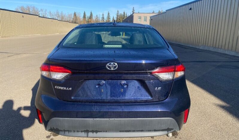 
								2024 Toyota Corolla LE full									