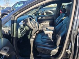 
										2023 Chrysler Pacifica Touring L Sunroof S package full									