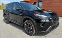
										2024 Nissan Rogue SV Moonroof full									