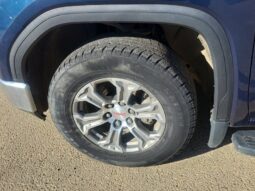 
										2021 GMC Sierra 1500 SLT full									