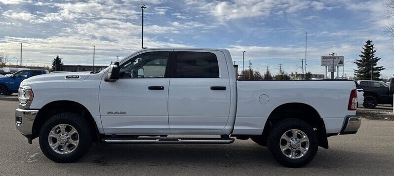 
								2023 RAM 2500 Big Horn Off Road full									