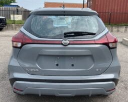 2024 Nissan Kicks SV full