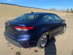 
										2024 Toyota Corolla LE full									