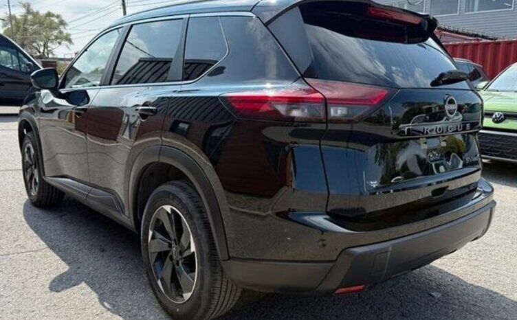 
								2024 Nissan Rogue SV Moonroof full									