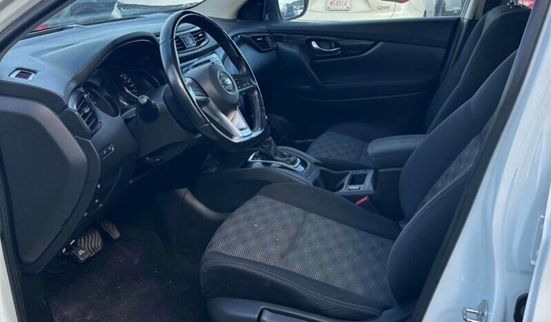 
								2019 Nissan Qashqai SV full									