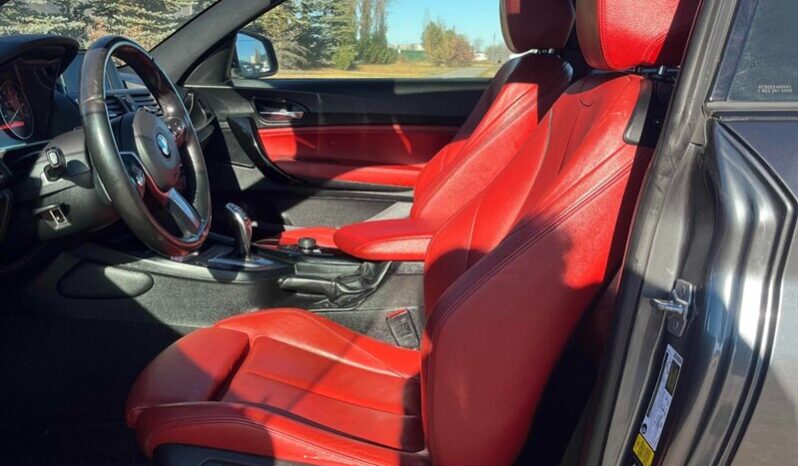 
								2016 BMW 2-Series M235i xDrive full									