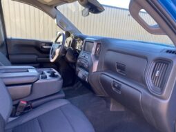 
										2022 Chevrolet Silverado 1500 Custom full									