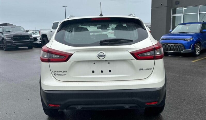 
								2020 Nissan Qashqai SL full									
