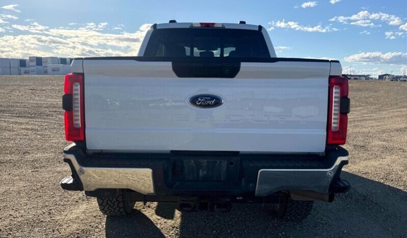 2023 Ford F-250 XLT FX4 full