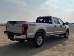 
										2021 Ford F-350 Super Duty XLT 6.7L Powerstroke full									