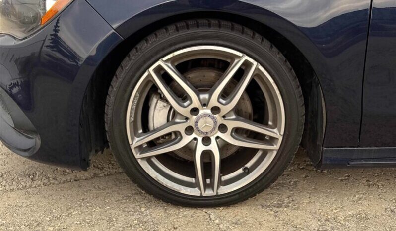 
								2017 Mercedes-Benz CLA-Class CLA 250 4MATIC full									