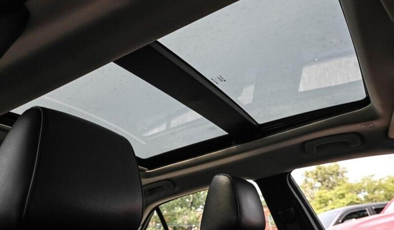 
								2023 Chrysler 300 Series Touring L full									