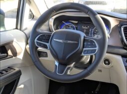 
										2024 Chrysler Grand Caravan SXT full									