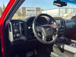 
										2018 Chevrolet Silverado 1500 LTZ full									