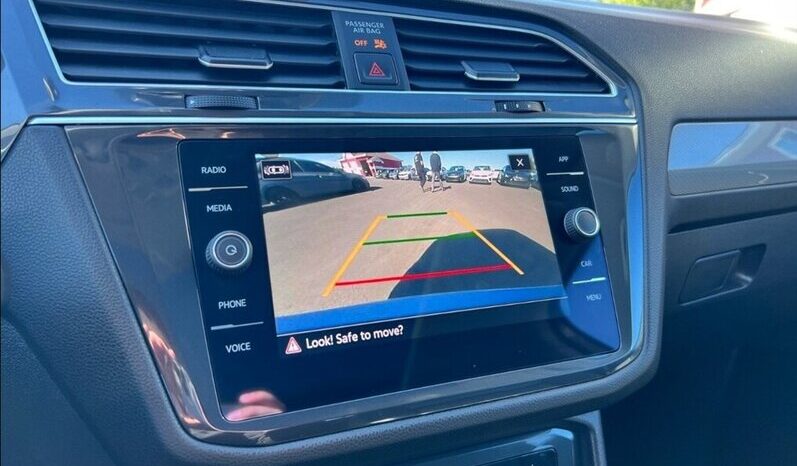 2024 Volkswagen Tiguan SE 4Motion Leather Sunroof full