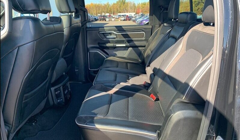 
								2023 RAM 1500 Laramie full									